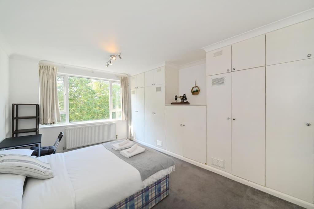 3-bedroom With Parking In Maida Vale Appartamento Londra
