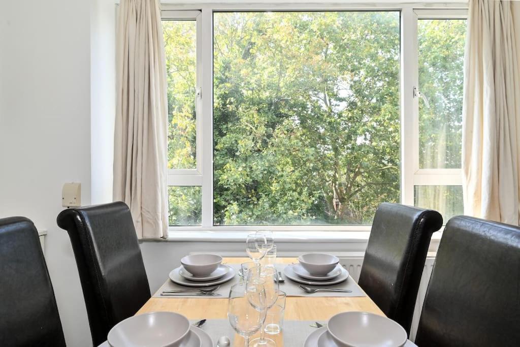 3-bedroom With Parking In Maida Vale * Londra
